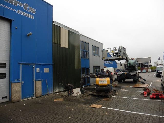 Renovatie Kantoor Groot | Voor dak, gevel en totaalbouw