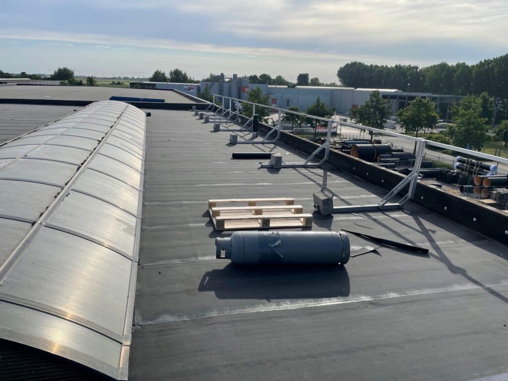 Beuker Kunststoffen | Voor dak, gevel en totaalbouw